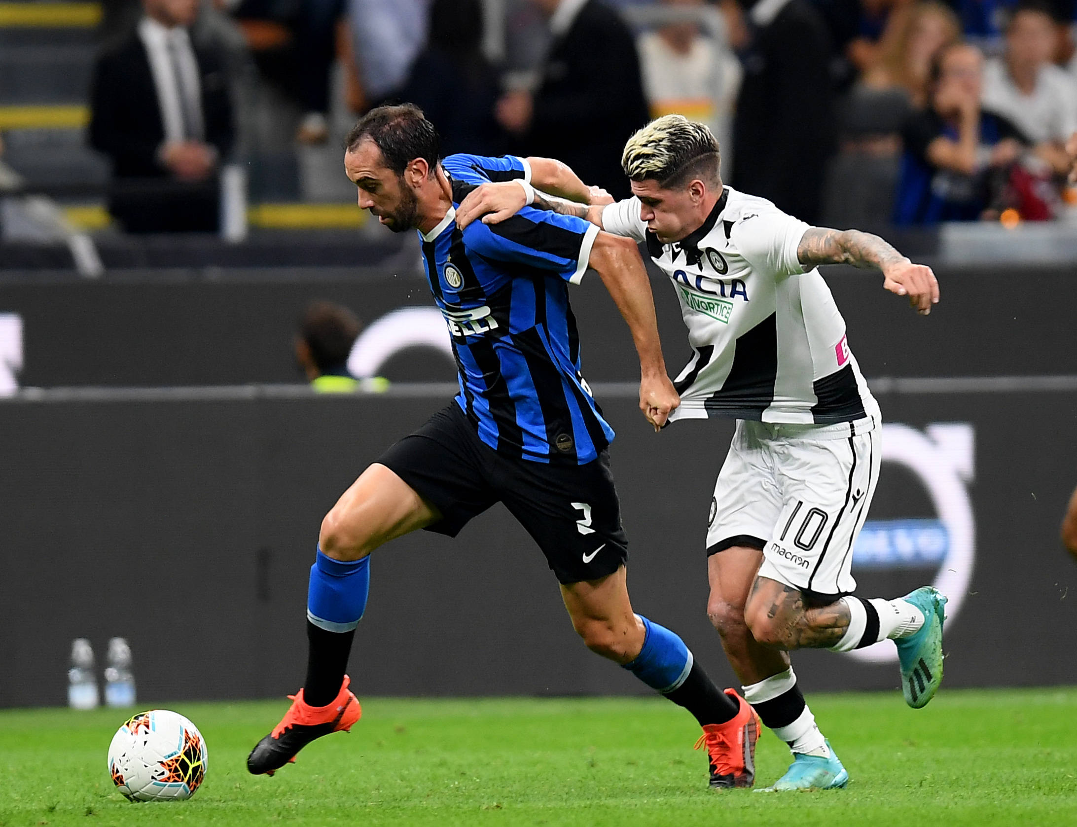 56轰三冠 56轰三冠