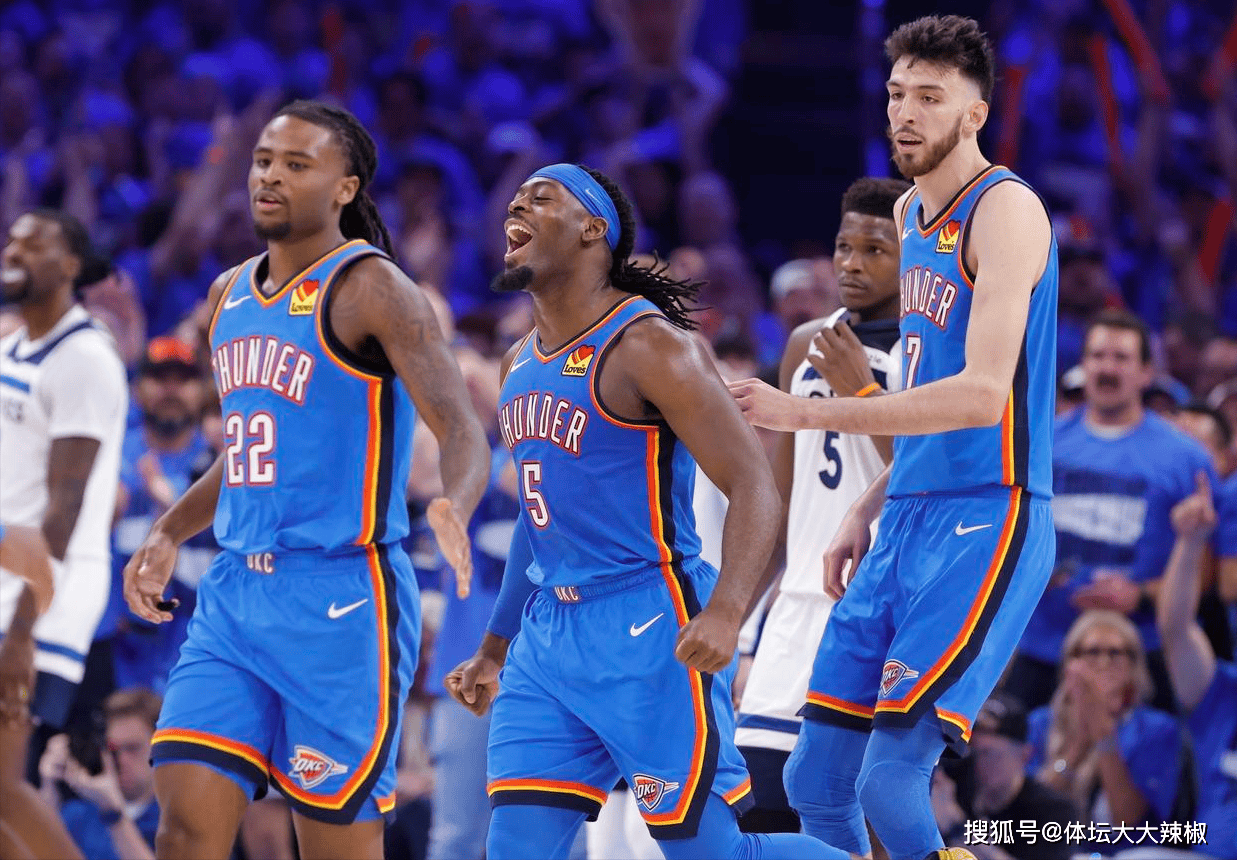 定的复出前 定的复出前